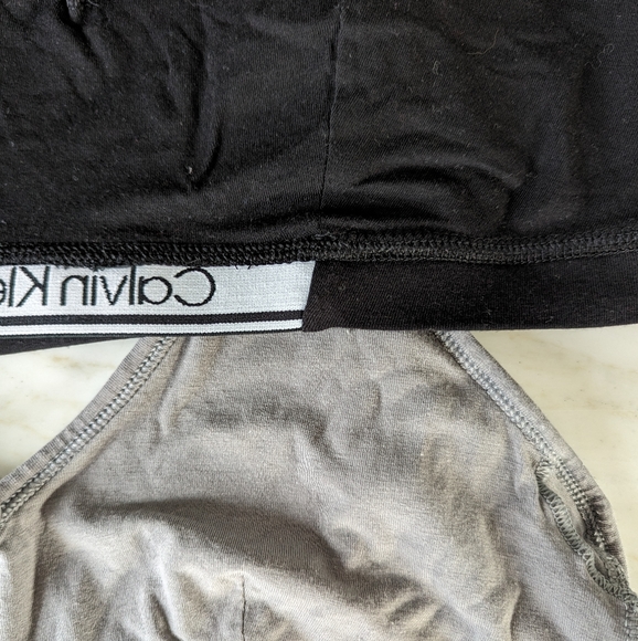 Calvin Klein bralette pack size L - Picture 6 of 7